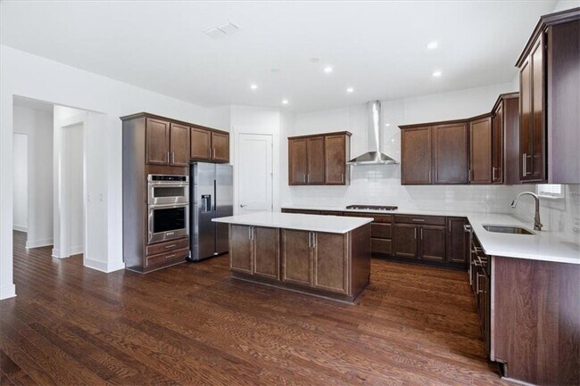 Building Photo - 4815 Wayt Farm Overlook