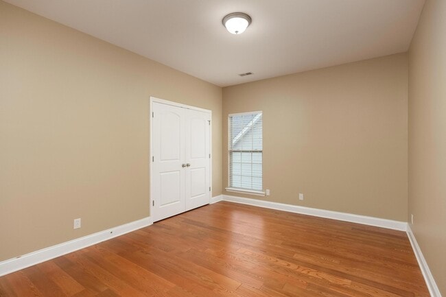 Building Photo - 8671 Blanche Rd