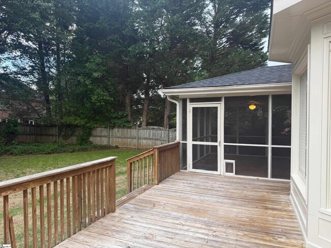 Building Photo - 22 Gilderview Dr