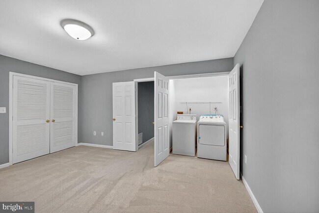 Building Photo - 13117 Kidwell Field Rd