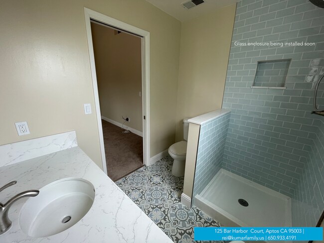 master bath - 125 Bar Harbor Ct