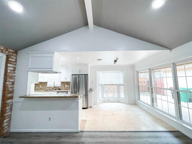 Building Photo - 21603 Park Wind Ct