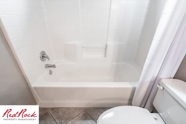 Building Photo - 2 Bedroom Townhome in Coral Canyon with Resort Amenities