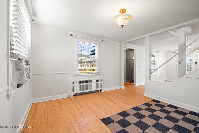Building Photo - 608 Corlies Ave
