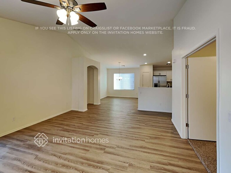 Building Photo - 41715 N Ranch Dr