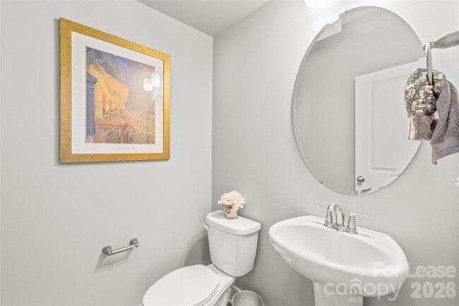 Building Photo - 554 Amalfi Dr