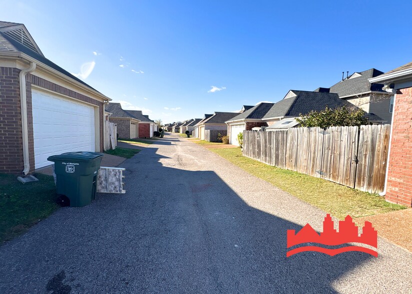 Building Photo - Welcome to 9133 Chimney Rock Blvd!