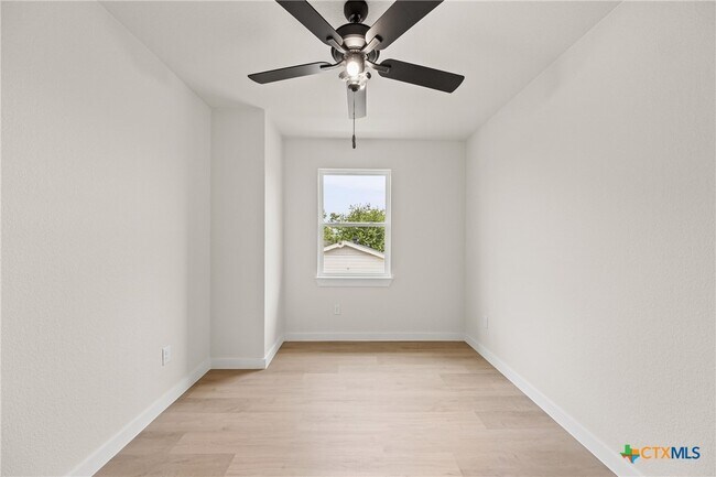 Building Photo - 1204 Martin Luther King Jr Ln