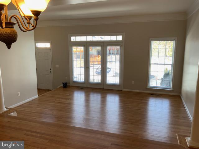 Building Photo - 22004 Avonworth Square