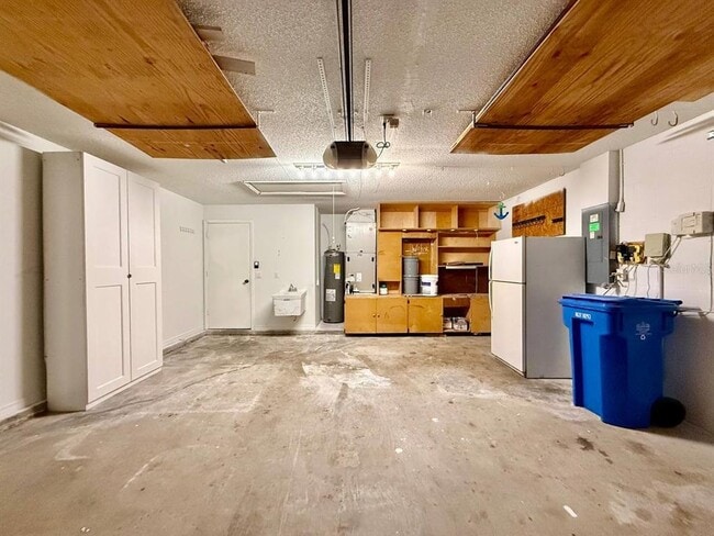 Building Photo - 19021 Weatherstone Dr