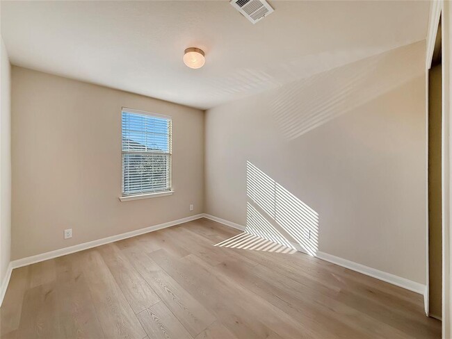 Building Photo - 8505 Inca Dove Drive