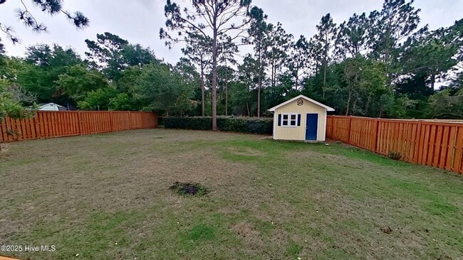 Building Photo - 6935 Lipscomb Dr