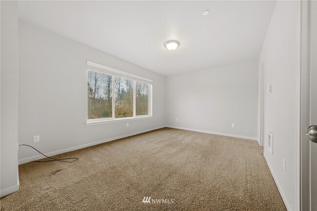 The master bedroom. - 16439 77th Avenue Ct E