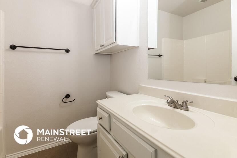 Building Photo - 824 Matthew Ln