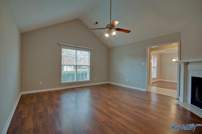 Building Photo - 113 Claytor Ln