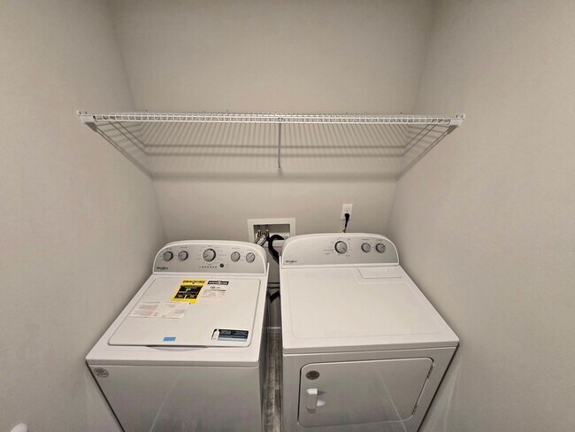 Building Photo - 3 Bedroom 2.5 Bath Home in Stanwood