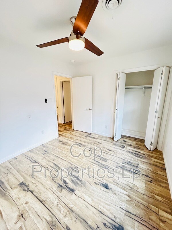 Building Photo - 129 Beechwood Ave