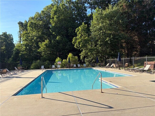 Building Photo - 1105 Trumpet Vine Ct SE