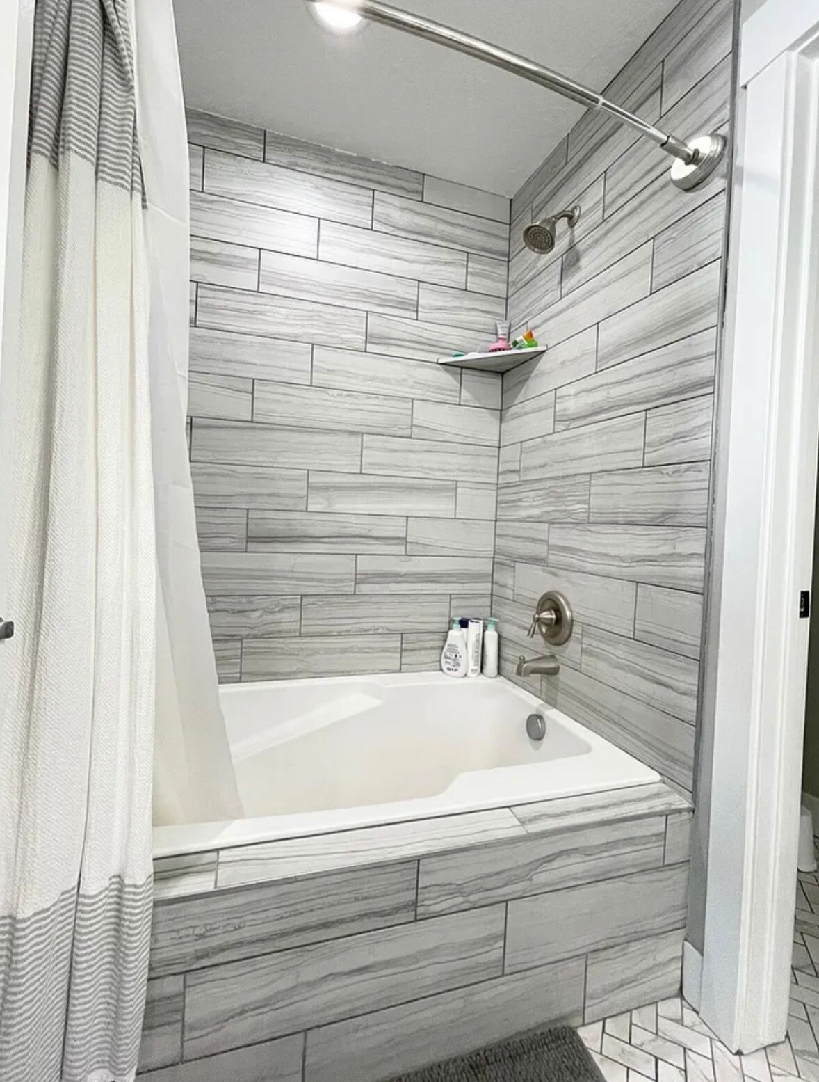 Building Photo - 1999 E Abbey Way