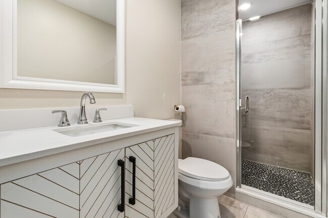 Building Photo - 41 Wolcott St