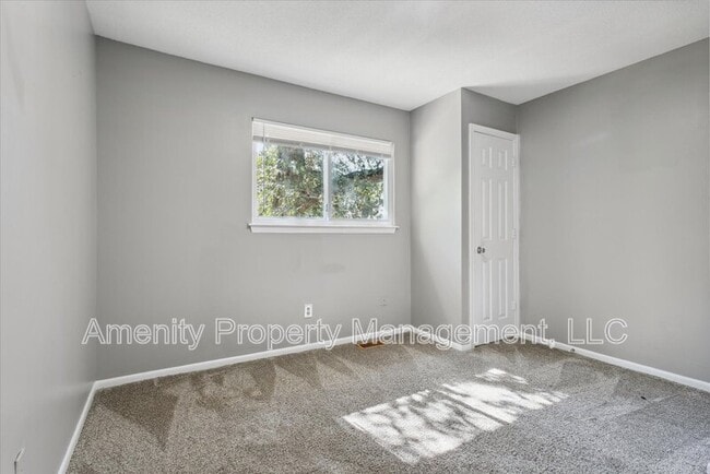 Building Photo - 717 Ninebark Ct
