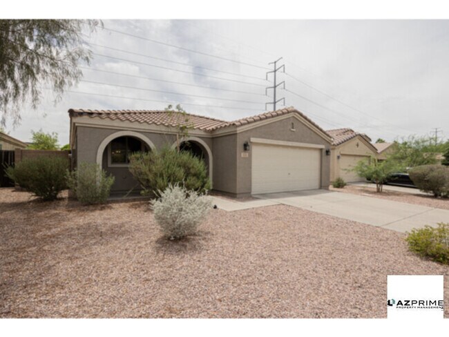Building Photo - Beautiful 3/2 Phoenix House Near Cesar Cha...