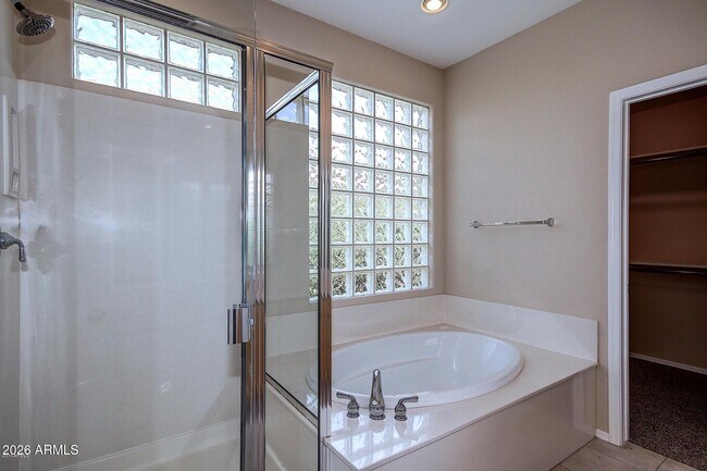 Building Photo - 2461 W Muirfield Dr