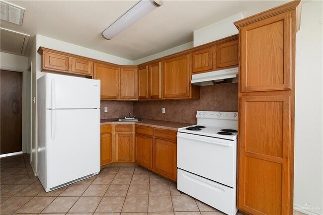 Building Photo - 2717 W Ringold Cir