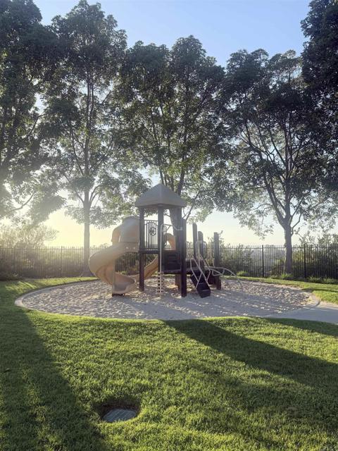 Building Photo - 160 Belflora Way