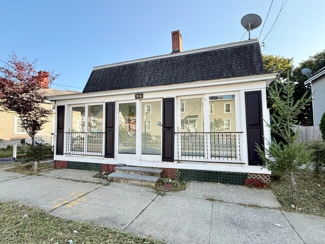 Building Photo - 94 Blackhall St