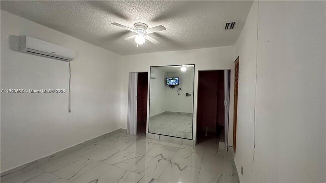Building Photo - 13060 SW 262nd Terrace
