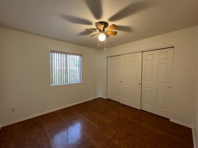 Building Photo - 3 Bedroom - 2 Bath Home