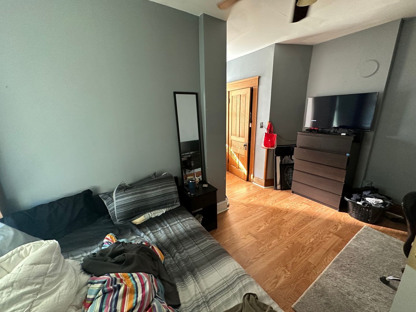 Building Photo - 2317 Flora St