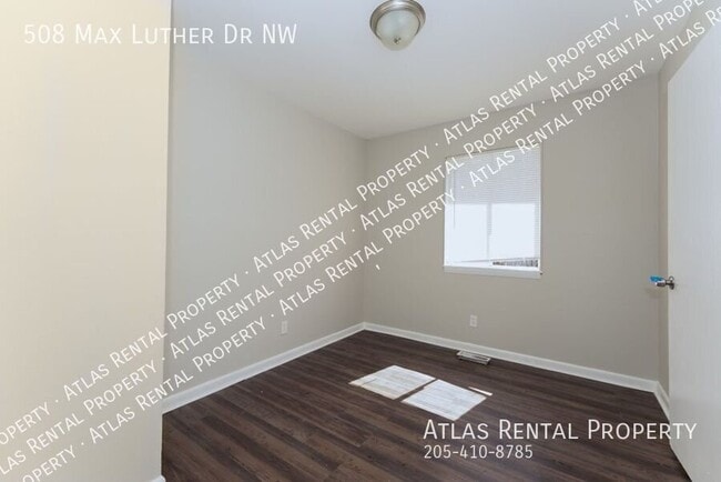 Building Photo - 508 Max Luther Dr NW