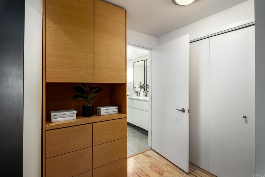 Building Photo - 1431 Pacific Hwy