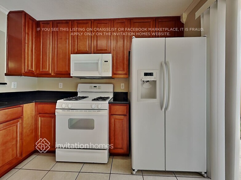 Building Photo - 11101 Havasu Ct