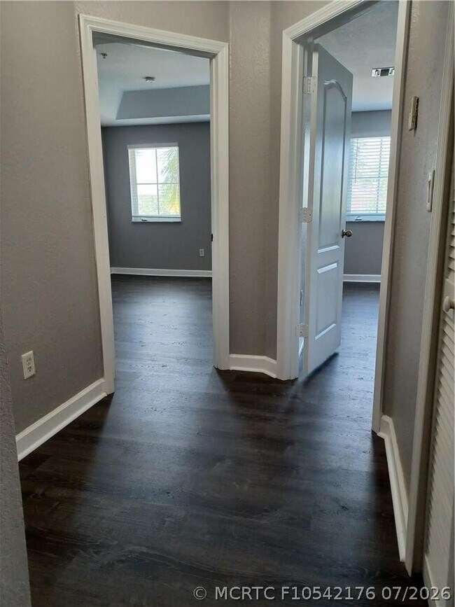 Building Photo - 4321 SW 160th Ave