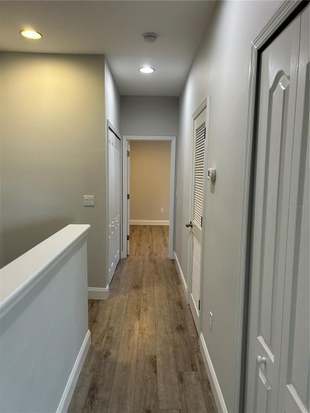 Building Photo - 15661 Stable Run Dr
