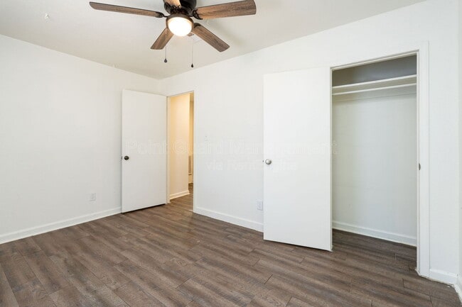 Building Photo - 4471 E Boston Dr