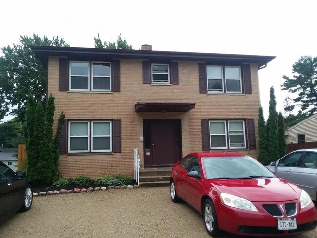 Primary Photo - 290 Orchard Dr #4