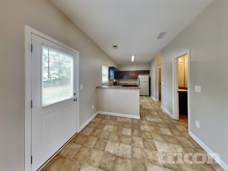 Building Photo - 76 Wyndham Ct