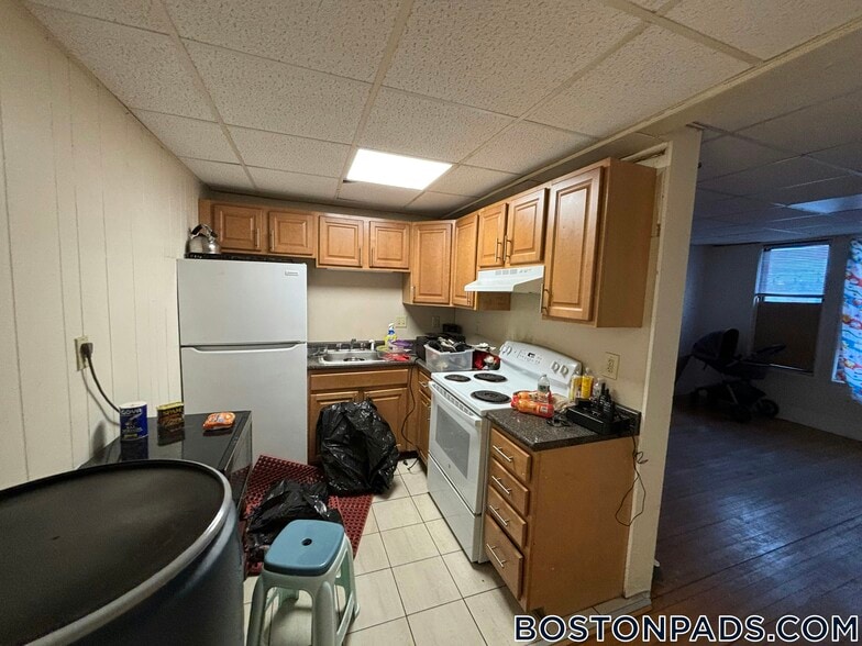 Building Photo - 439 Cambridge St