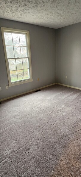 Building Photo - 226 Allison Ave