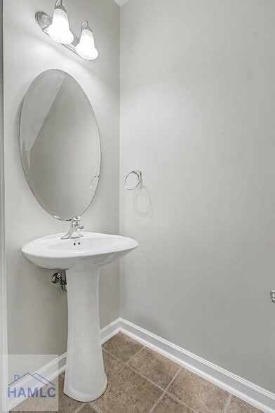 Building Photo - 1235 Peacock Trail