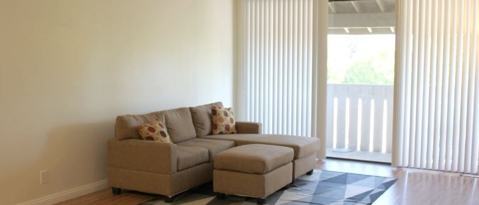 Building Photo - 76 Country Mile Rd-