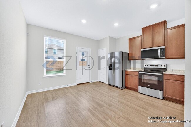 Building Photo - 7715 Canyon Wren Pk