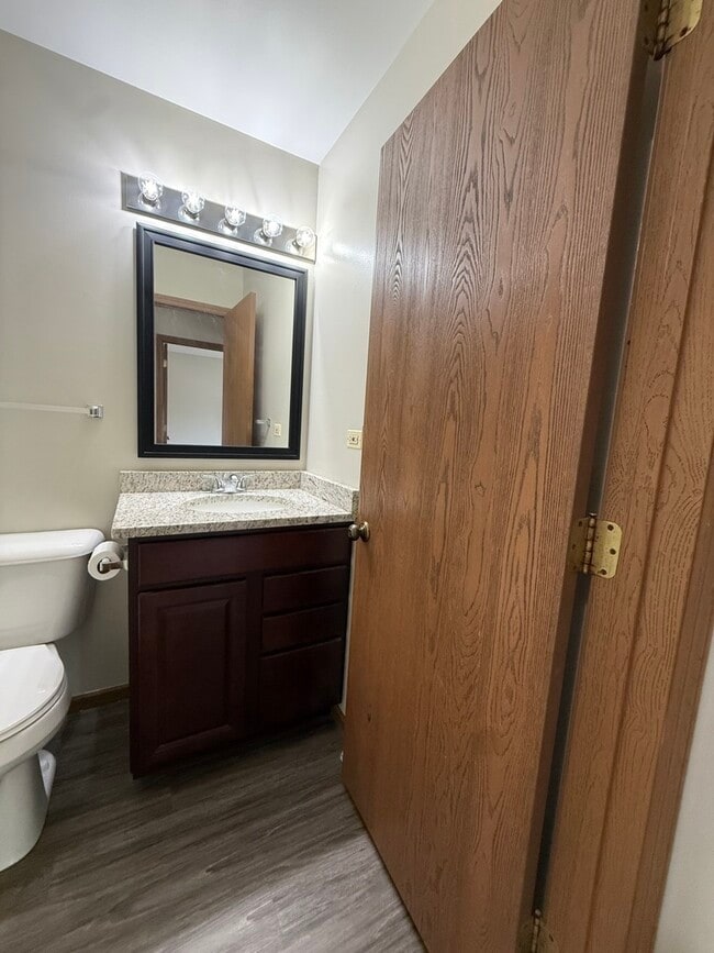 Building Photo - 153 Spuhler Dr