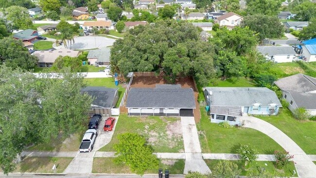 Building Photo - 2115 Messina Ave