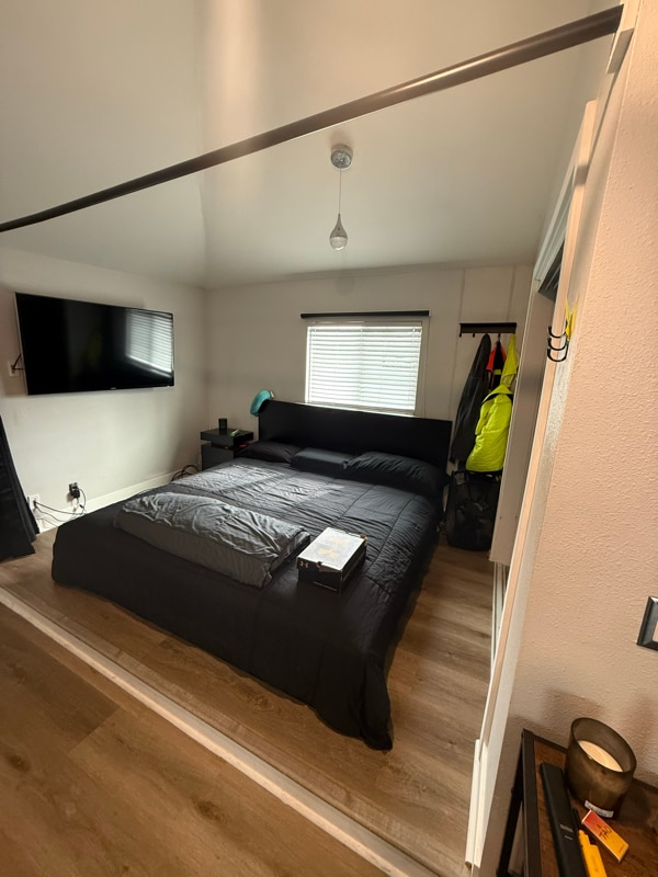 Building Photo - 12426 S Vermont Ave