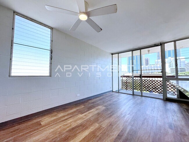 Building Photo - 816 Birch St